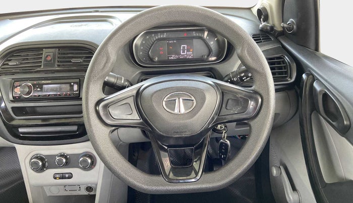 2020 Tata Tiago XE PETROL, Petrol, Manual, 52,851 km, Steering Wheel Close Up