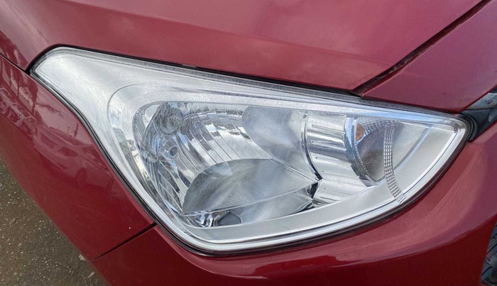 2017 Hyundai Grand i10 MAGNA AT 1.2 KAPPA VTVT, Petrol, Automatic, 14,884 km, Right headlight - Minor scratches