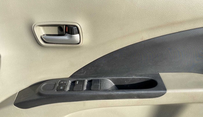 2014 Maruti Celerio VXI CNG, CNG, Manual, 90,442 km, Driver Side Door Panels Control