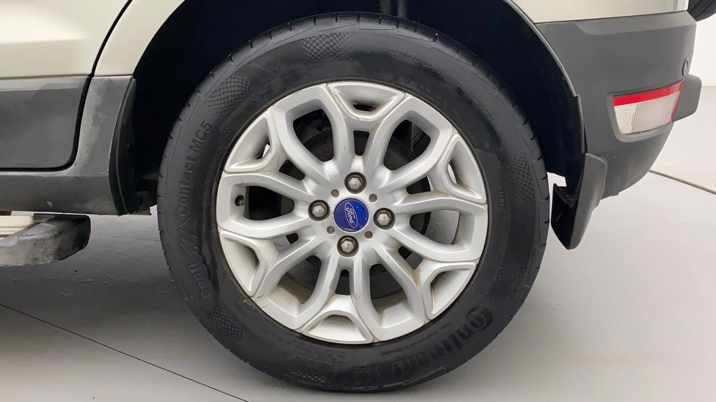 2016 Ford Ecosport TITANIUM 1.5L DIESEL, Diesel, Manual, 1,06,299 km, Left Rear Wheel