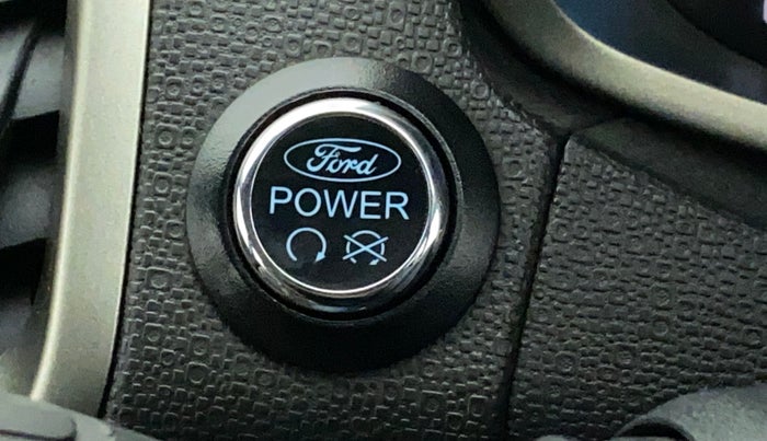 2016 Ford Ecosport TITANIUM 1.5L DIESEL, Diesel, Manual, 1,06,299 km, Keyless Start/ Stop Button