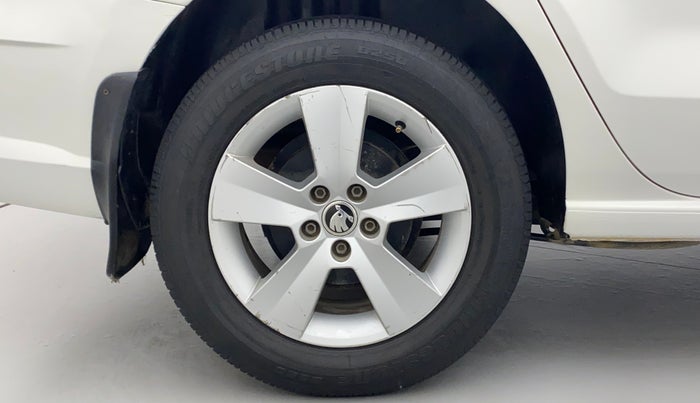 2019 Skoda Rapid AMBITION 1.5 TDI, Diesel, Manual, 59,465 km, Right Rear Wheel