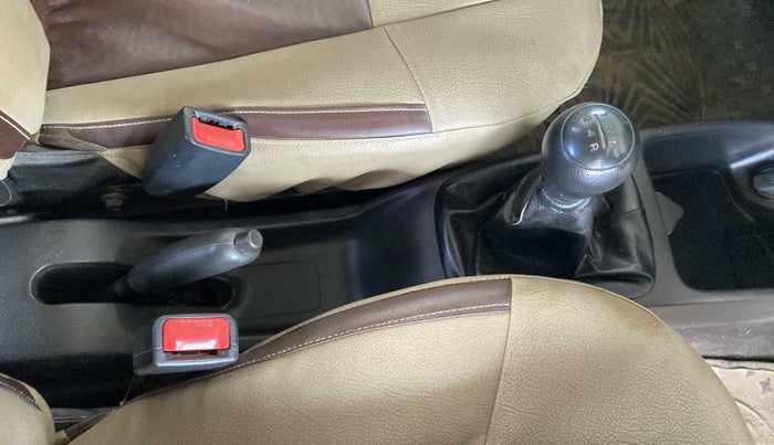 2011 Hyundai Eon ERA, Petrol, Manual, 46,338 km, Gear Lever