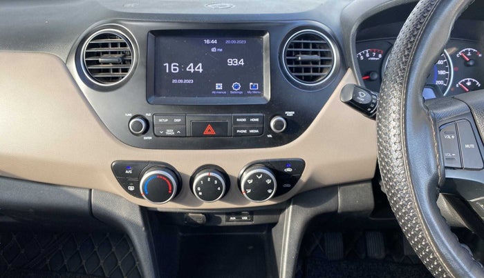 2020 Hyundai Grand i10 SPORTZ 1.2 KAPPA VTVT, Petrol, Manual, 22,600 km, Infotainment System