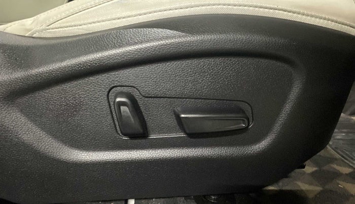2019 KIA SELTOS HTX PLUS AT1.5 DIESEL, Diesel, Automatic, 14,712 km, Driver Side Adjustment Panel