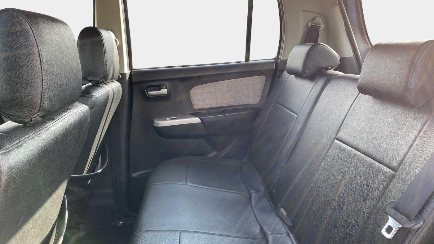2015 Maruti Wagon R 1.0 VXI, Petrol, Manual, 59,259 km, Right Side Rear Door Cabin