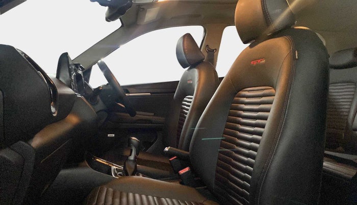 2020 KIA SONET GTX PLUS 1.0 IMT, Petrol, Manual, 48,448 km, Right Side Front Door Cabin