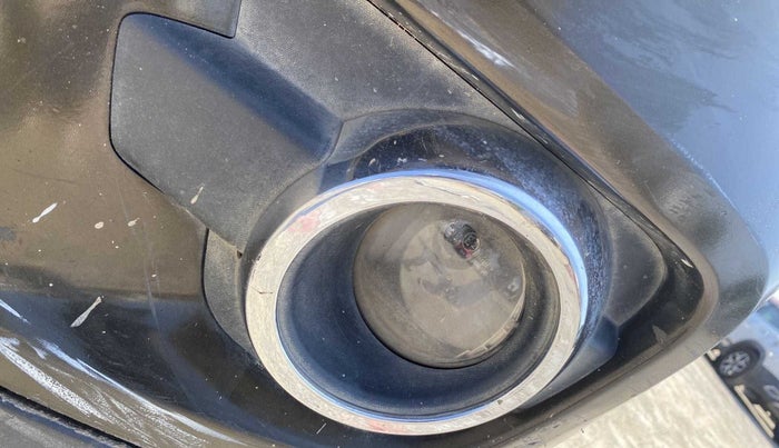 2016 Renault Kwid RXT 0.8, Petrol, Manual, 82,678 km, Left fog light - Not working