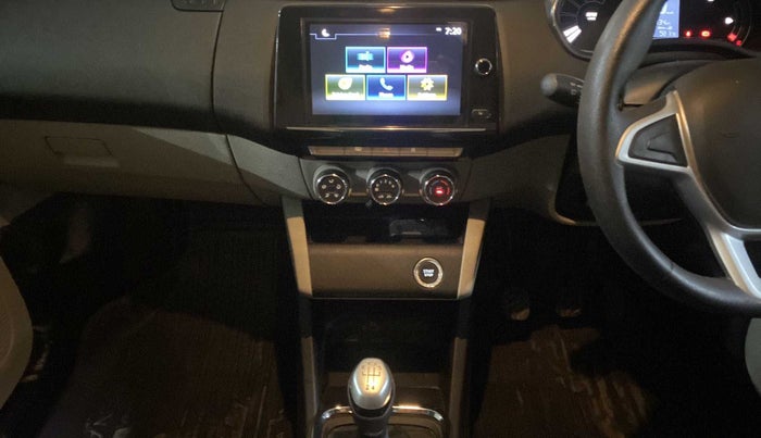 2019 Renault TRIBER RXZ, Petrol, Manual, 21,328 km, Air Conditioner
