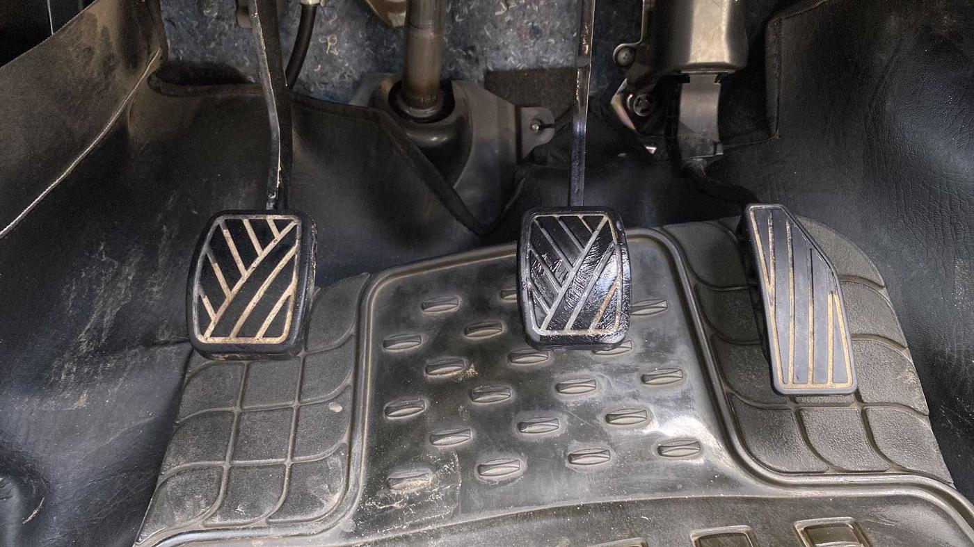 2019 Maruti New Wagon-R VXI 1.2, Petrol, Manual, 18,860 km, Pedals