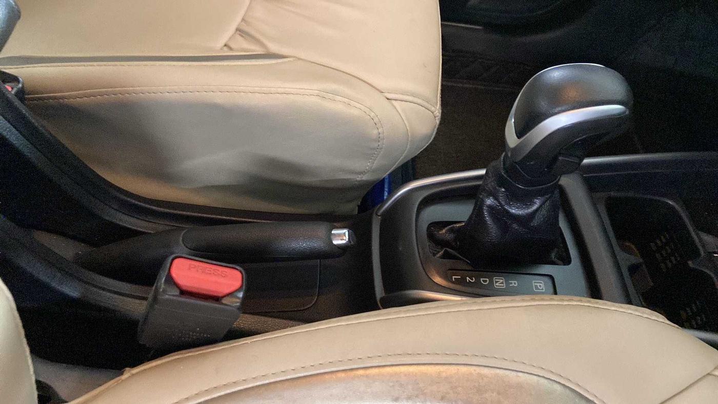 2021 Maruti XL6 ZETA AT, Petrol, Automatic, 45,840 km, Gear Lever