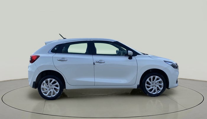 2022 Maruti Baleno ZETA PETROL 1.2, Petrol, Manual, 9,909 km, Right Side