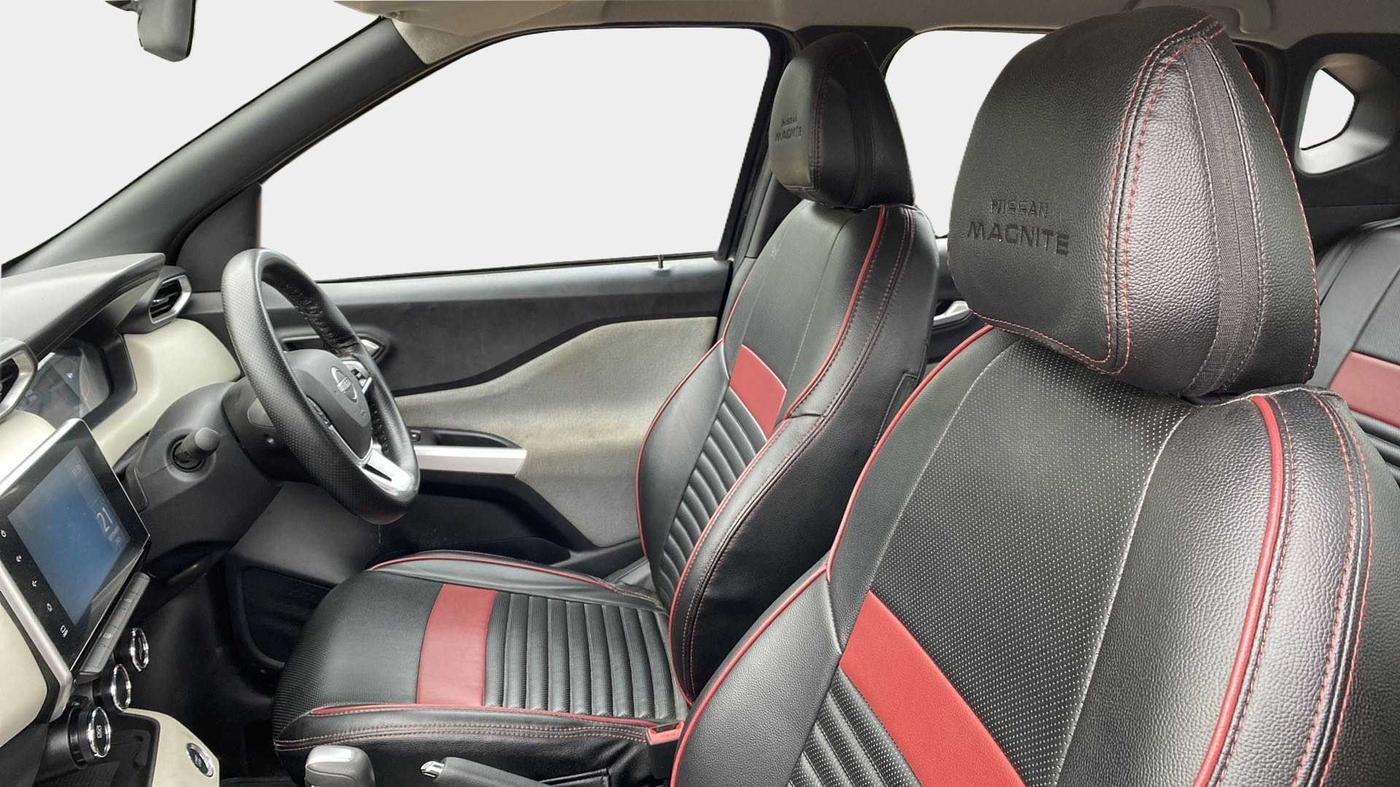 2021 Nissan MAGNITE XV TURBO CVT, Petrol, Automatic, 16,277 km, Right Side Front Door Cabin