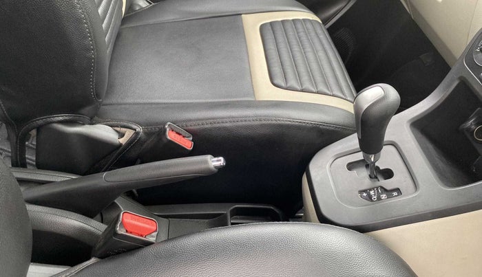 2019 Maruti New Wagon-R ZXI 1.2 AMT, Petrol, Automatic, 9,252 km, Pedals