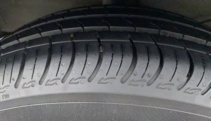 2018 Hyundai NEW SANTRO SPORTZ MT, Petrol, Manual, 34,423 km, Right Rear Tyre Tread