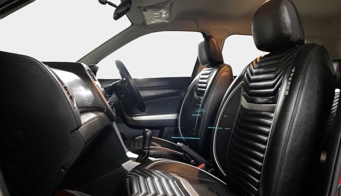 2020 Maruti Vitara Brezza VXI, Petrol, Manual, 41,594 km, Right Side Front Door Cabin