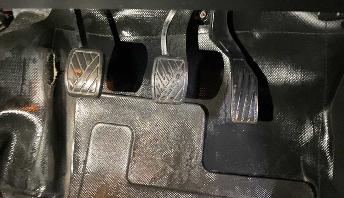 2020 Maruti Vitara Brezza VXI, Petrol, Manual, 41,594 km, Pedals