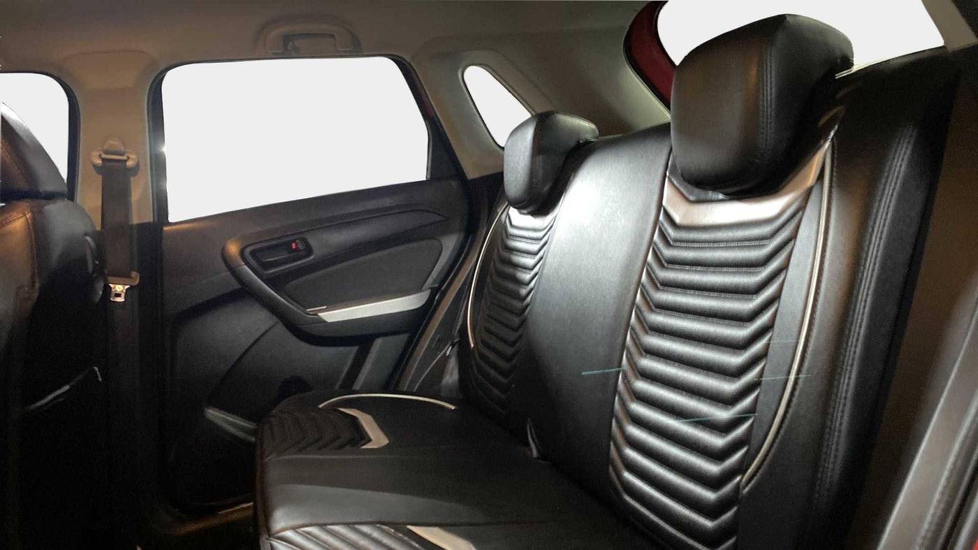 2020 Maruti Vitara Brezza VXI, Petrol, Manual, 41,594 km, Right Side Rear Door Cabin