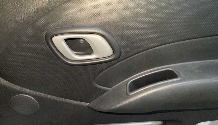 2019 Datsun Redi Go S, Petrol, Manual, 38,349 km, Driver Side Door Panels Control