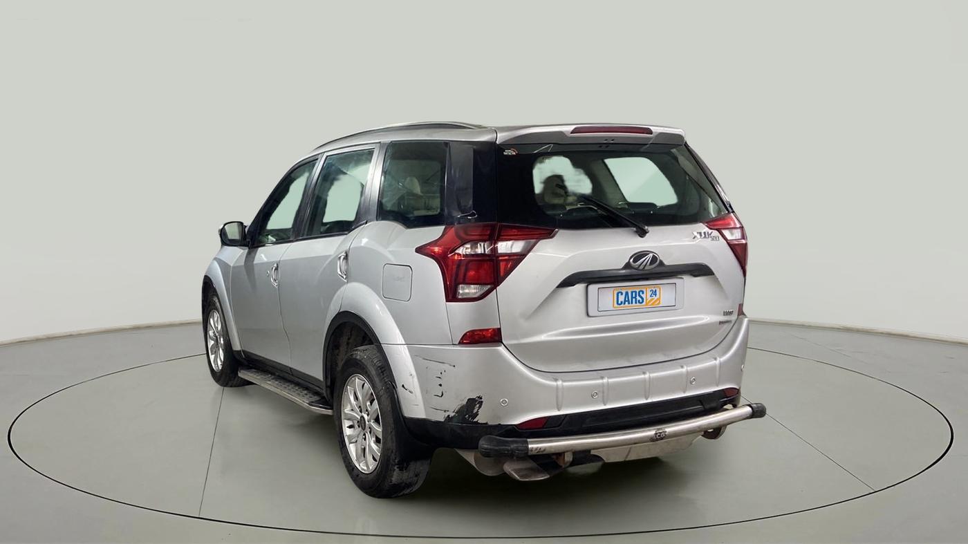 2019 Mahindra XUV500 W9 AT, Diesel, Automatic, 40,879 km, Left Back Diagonal