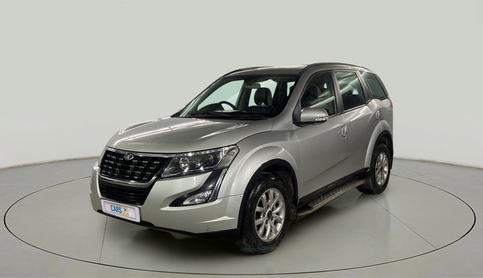 2019 Mahindra XUV500 W9 AT, Diesel, Automatic, 40,879 km, Left Front Diagonal