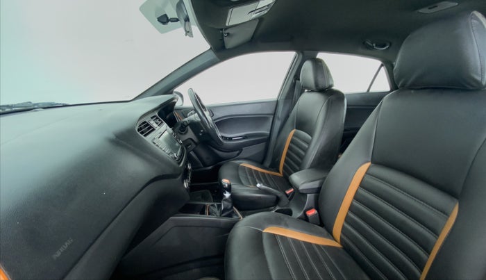2015 Hyundai i20 Active 1.2 SX, Petrol, Manual, 64,364 km, Right Side Front Door Cabin