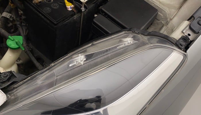 2018 Maruti Baleno ALPHA CVT PETROL 1.2, Petrol, Automatic, 70,027 km, Left headlight - Clamp has minor damage