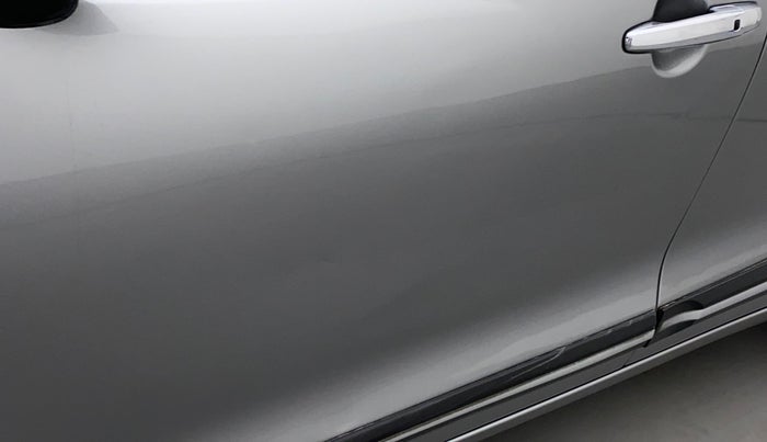 2018 Maruti Baleno ALPHA CVT PETROL 1.2, Petrol, Automatic, 70,027 km, Front passenger door - Slightly dented