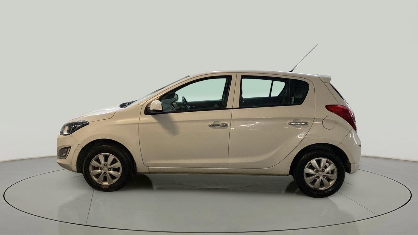 2012 Hyundai i20 ASTA 1.2, Petrol, Manual, 60,380 km, Left Side