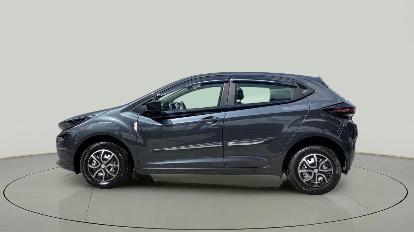 2021 Tata ALTROZ XE PETROL, Petrol, Manual, 17,390 km, Left Side