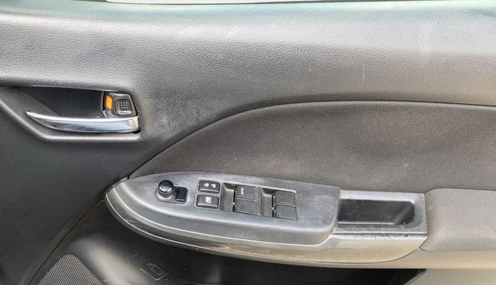 2017 Maruti Baleno ZETA CVT PETROL 1.2, Petrol, Automatic, 31,469 km, Driver Side Door Panels Control