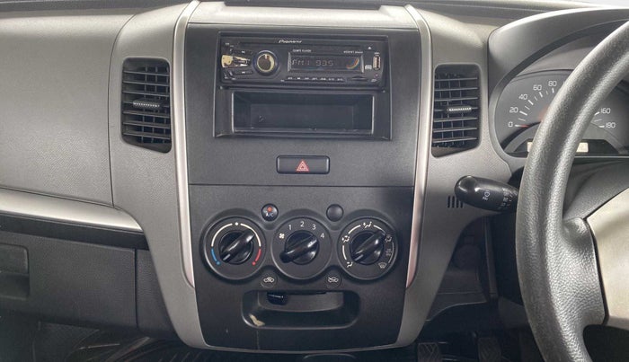 2012 Maruti Wagon R 1.0 LXI, Petrol, Manual, 35,498 km, Infotainment System