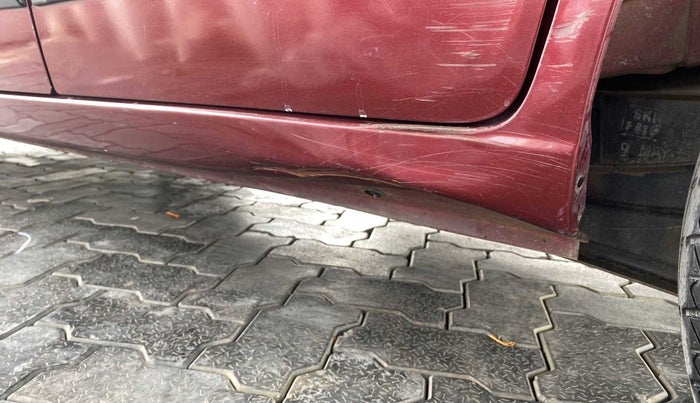 2012 Maruti Wagon R 1.0 LXI, Petrol, Manual, 35,498 km, Left running board - Slightly dented
