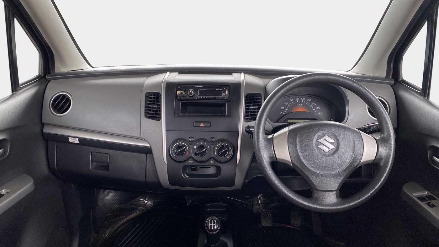 2012 Maruti Wagon R 1.0 LXI, Petrol, Manual, 35,498 km, Dashboard