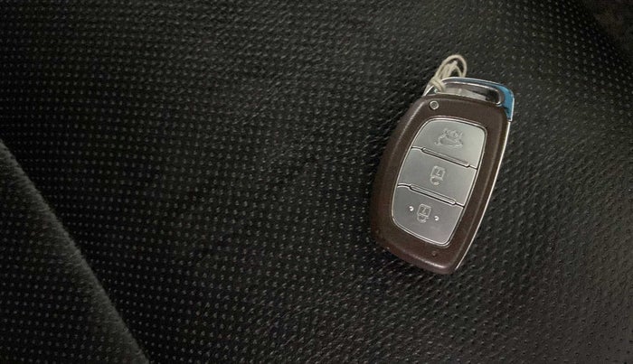 2016 Hyundai Creta SX PLUS AT 1.6 PETROL, Petrol, Automatic, 52,791 km, Key Close Up