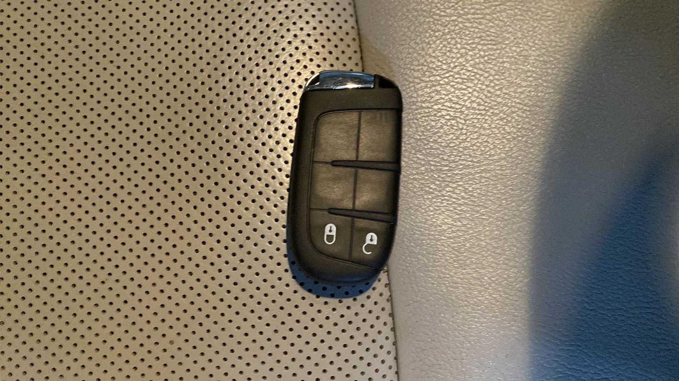 2018 Jeep Compass LIMITED 1.4 PETROL AT, Petrol, Automatic, 49,171 km, Key Close Up