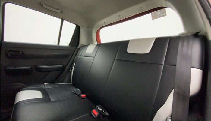 2010 Maruti Swift LXI, Petrol, Manual, 79,445 km, Right Side Rear Door Cabin