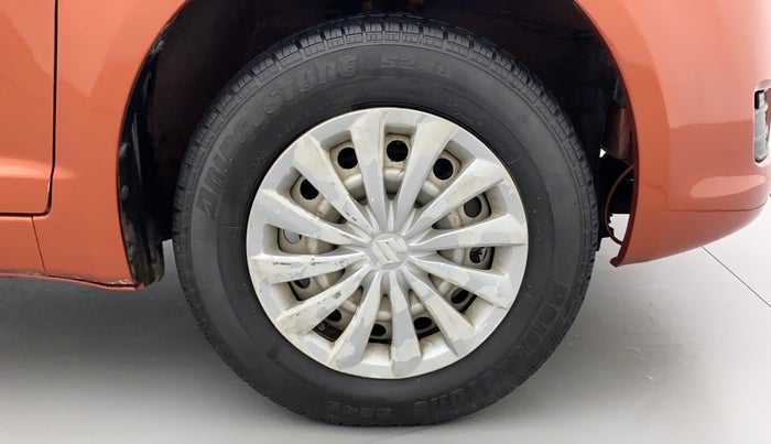 2010 Maruti Swift LXI, Petrol, Manual, 79,445 km, Right Front Wheel