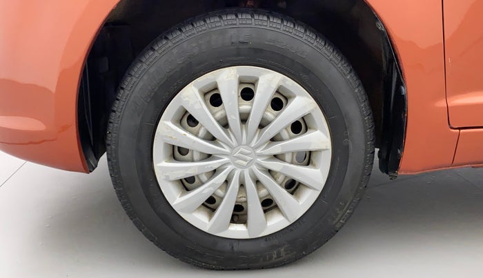 2010 Maruti Swift LXI, Petrol, Manual, 79,445 km, Left Front Wheel