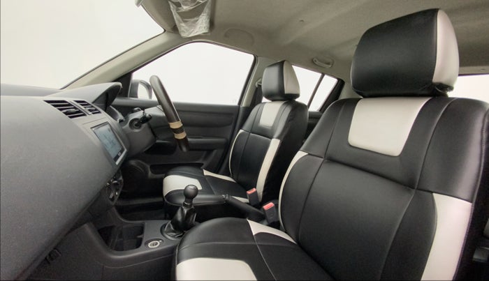 2010 Maruti Swift LXI, Petrol, Manual, 79,445 km, Right Side Front Door Cabin