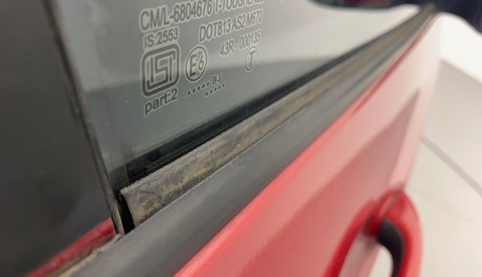 2019 Hyundai Grand i10 SPORTZ 1.2 KAPPA VTVT, Petrol, Manual, 74,426 km, Driver-side door - Weather strip has minor damage