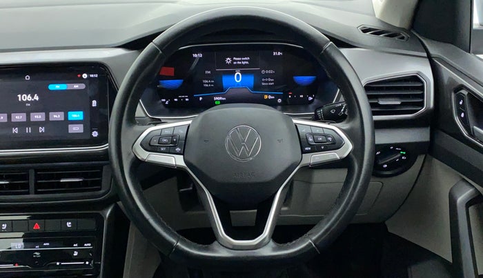 2022 Volkswagen TAIGUN TOPLINE 1.0 TSI AT, Petrol, Automatic, 5,909 km, Steering Wheel Close Up