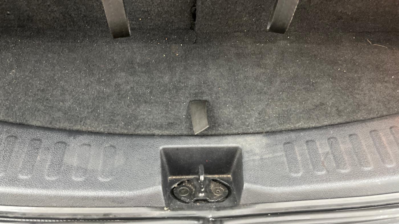 2022 Tata Safari XZA PLUS, Diesel, Automatic, 45,363 km, Boot Inside