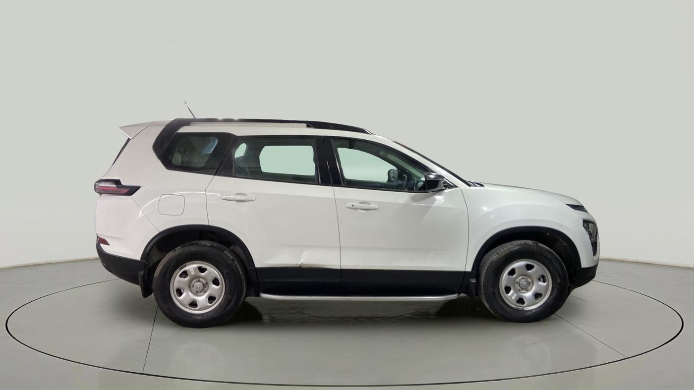 2022 Tata Safari XMA, Diesel, Automatic, 20,858 km, Right Side View