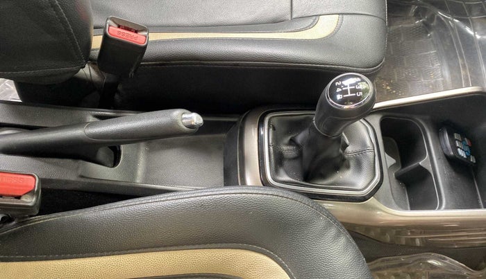 2018 Maruti IGNIS ZETA 1.2, Petrol, Manual, 96,986 km, Gear Lever