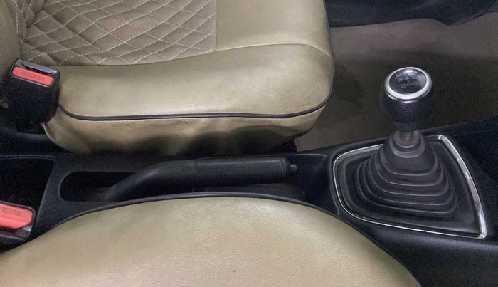 2018 Honda Amaze 1.5L I-DTEC S, Diesel, Manual, 60,199 km, Gear Lever