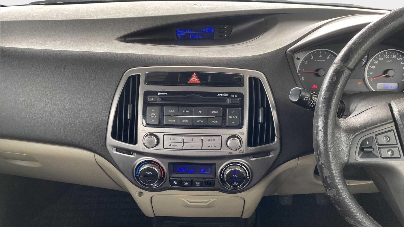 2012 Hyundai i20 SPORTZ 1.2, Petrol, Manual, 35,174 km, Air Conditioner