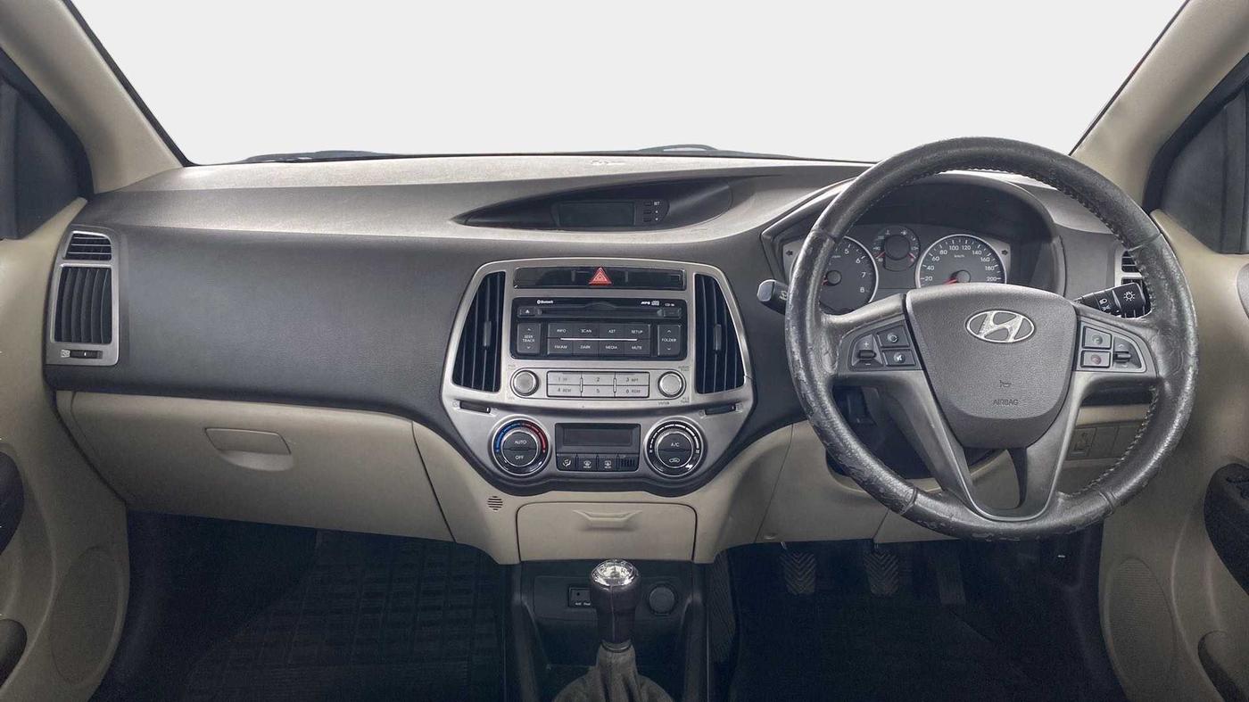 2012 Hyundai i20 SPORTZ 1.2, Petrol, Manual, 35,174 km, Dashboard