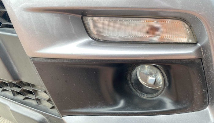 2017 Maruti Vitara Brezza LDI (O), Diesel, Manual, 99,717 km, Right fog light - Not working