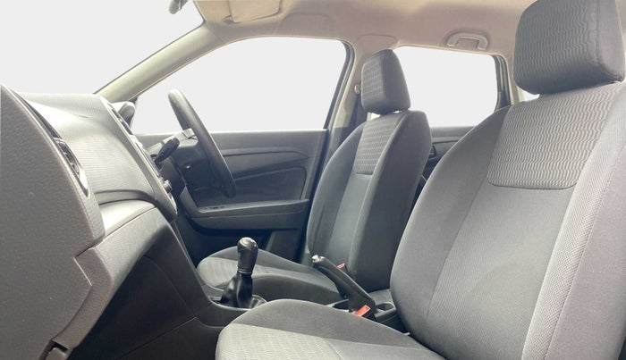 2017 Maruti Vitara Brezza LDI (O), Diesel, Manual, 99,717 km, Right Side Front Door Cabin